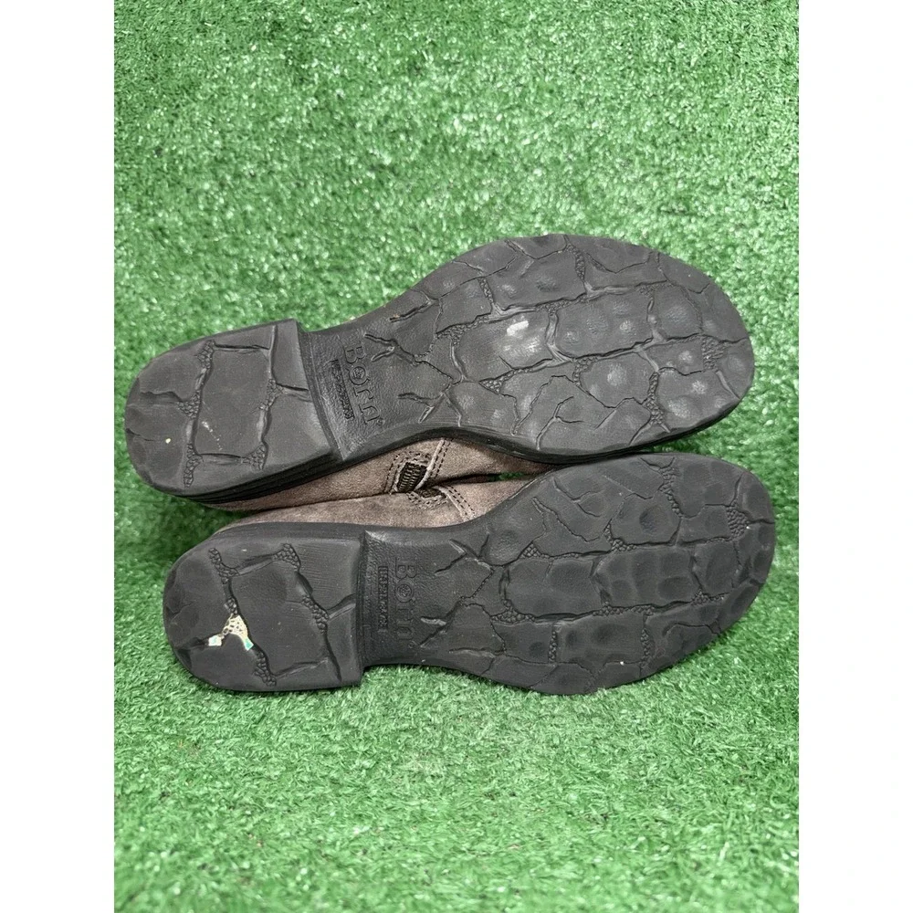 Born Kenya Ankle‎ Boots Booties Shoes Womens Size 8 Gray Distressed Suede Zip Up